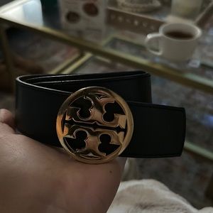 Reversible Tory Burch belt
